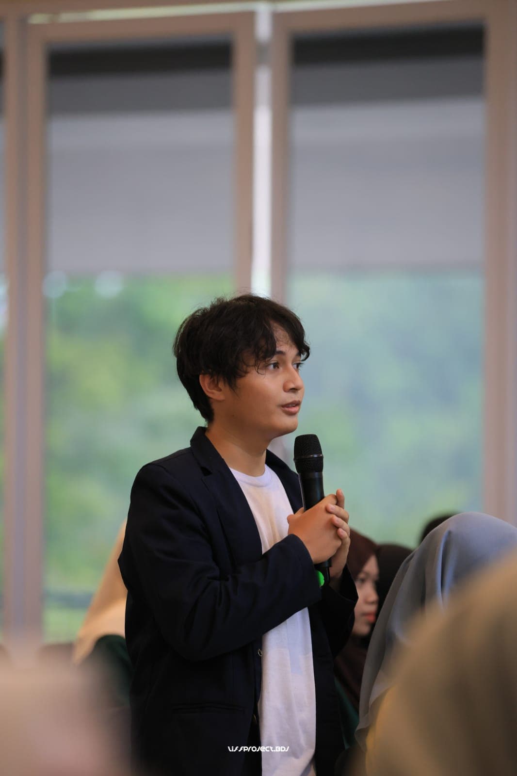 Beasiswa Adaro – Sesi Diskusi